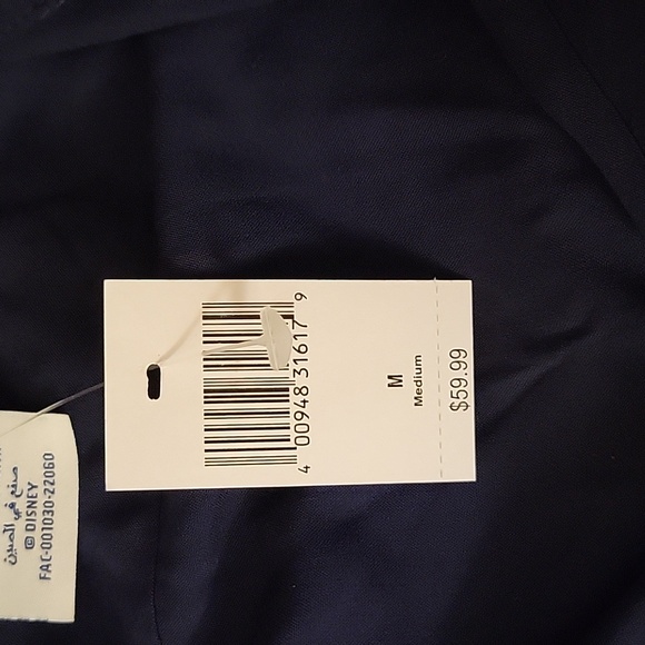 NWT: Walt Disney World 50th Anniversary Mickey and Friends Button Down Shirt - Picture 10 of 11